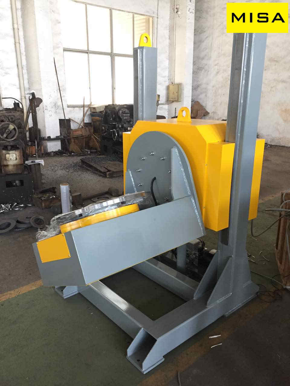 L - Type  Welding Positioner With 2000mm Table And 3kw Turning Power